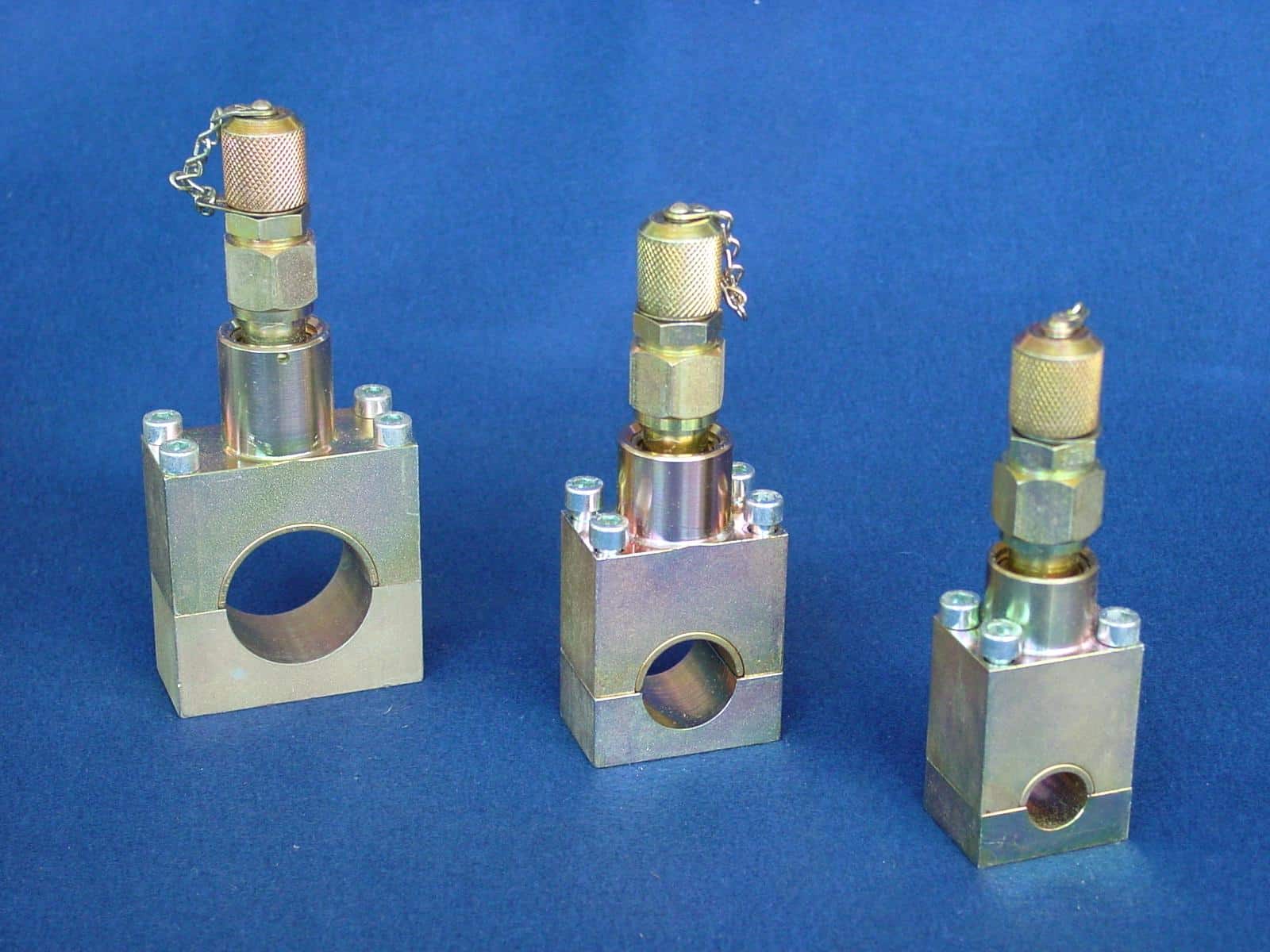 Serv-Clip Hot Tap Connection hydraulic three sizes